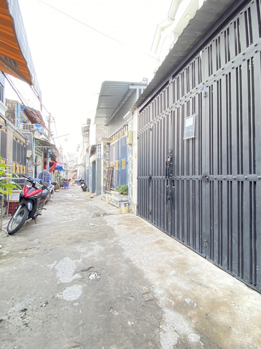Bán nhà SHR hẻm 1982/51 Huỳnh Tấn Phát,Thị trấn Nhà Bè dt 50 m2 -giá 3,1 tỷ