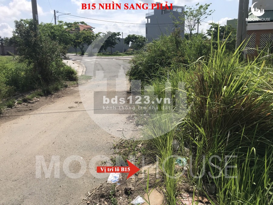 Chủ nhờ bán gấp 1 lô đất nền KDC Đảo Kim Cương Quận 9 ngay bên sông Tắc cực đẹp