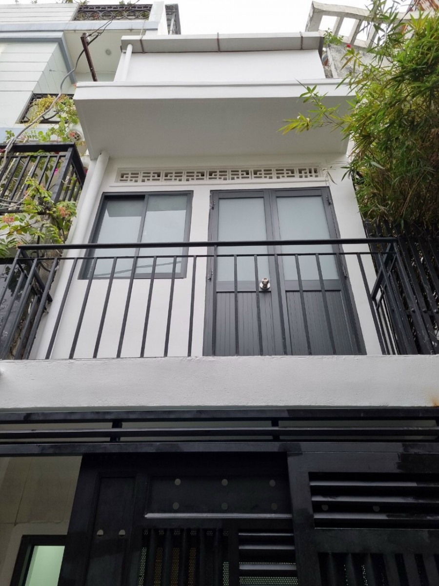 Bán căn nhà hẻm nhỏ Bùi Đình Túy P12 Bình Thạnh