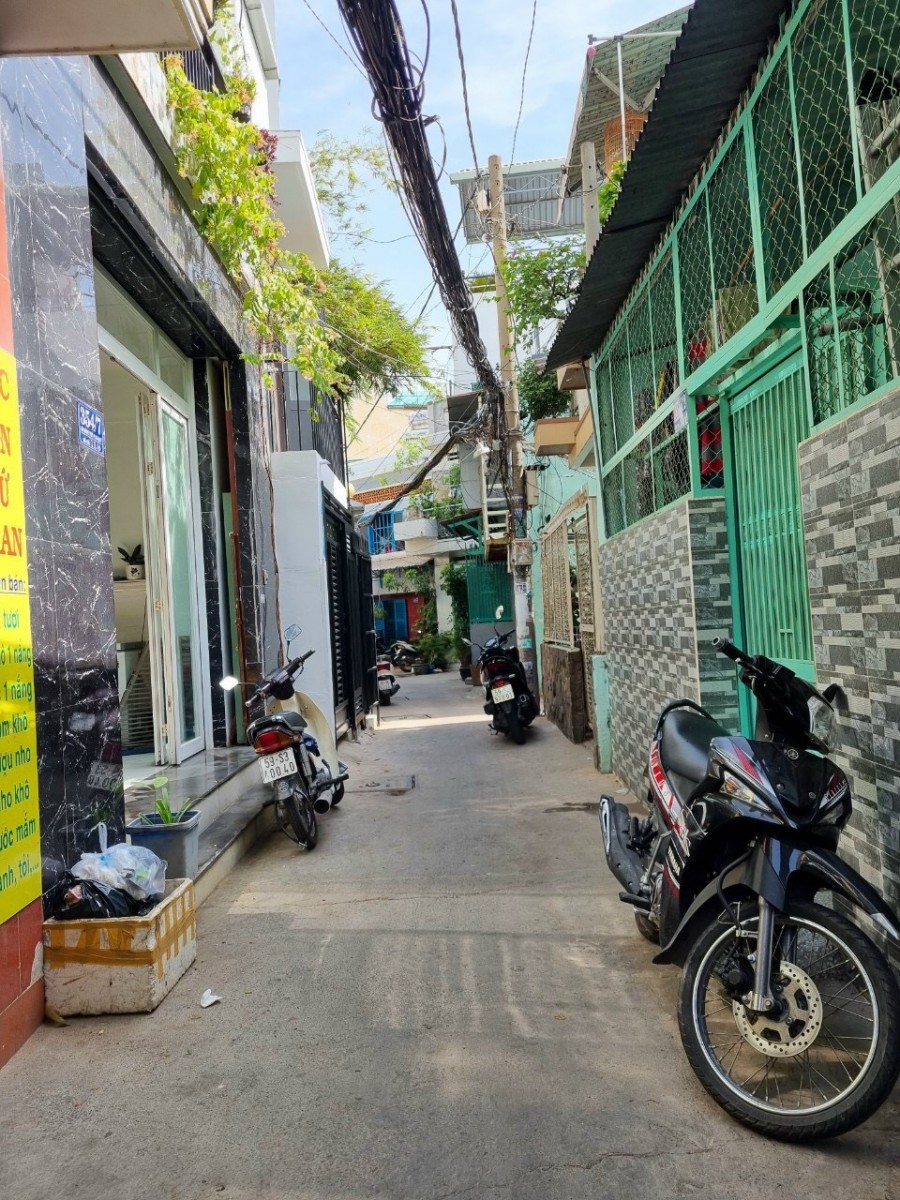 Bán căn nhà hẻm nhỏ Bùi Đình Túy P12 Bình Thạnh