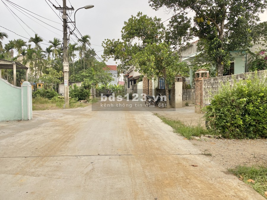 BÁN GẤP LÔ ĐẤT ĐẸP NỞ HẬU KIỆT Ô TÔ ĐƯỜNG KIM LONG…