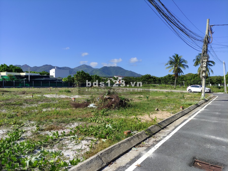 Đất ven Biển Bãi Dài ( Cam Hải Đông) - Xây Nhà Ở Tự Do duy nhất tại Cam Lâm!