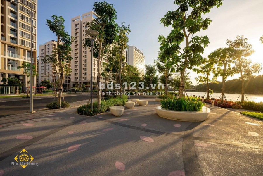 Gấp! Bán lỗ 500 tr căn hộ Midtown Quận 7, 3 phòng ngủ, 120 m2. Full nội thất - 8.5 tỷ.