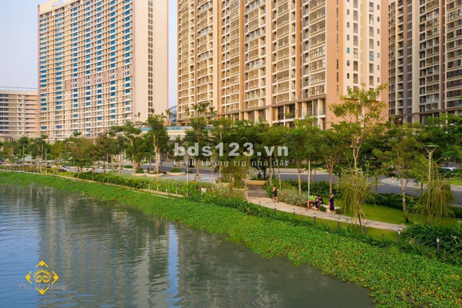 Gấp! Bán lỗ 500 tr căn hộ Midtown Quận 7, 3 phòng ngủ, 120 m2. Full nội thất - 8.5 tỷ.