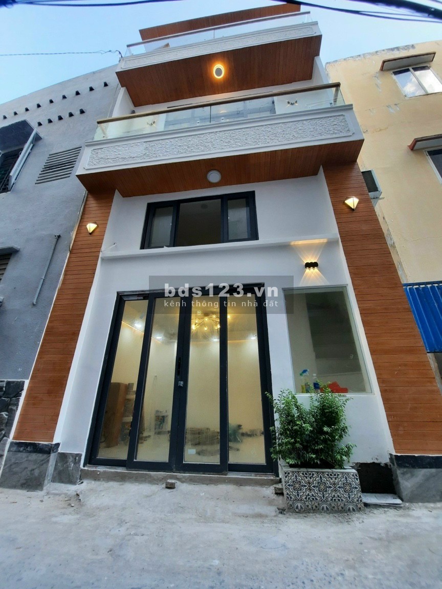 Nhà nhỏ HXH Huỳnh Văn Bánh, 1T 2L, giá 4,3 tỷ TL mạnh, 0938.764.277