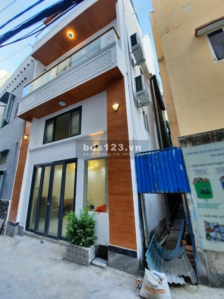 Nhà nhỏ HXH Huỳnh Văn Bánh, 1T 2L, giá 4,3 tỷ TL mạnh, 0938.764.277