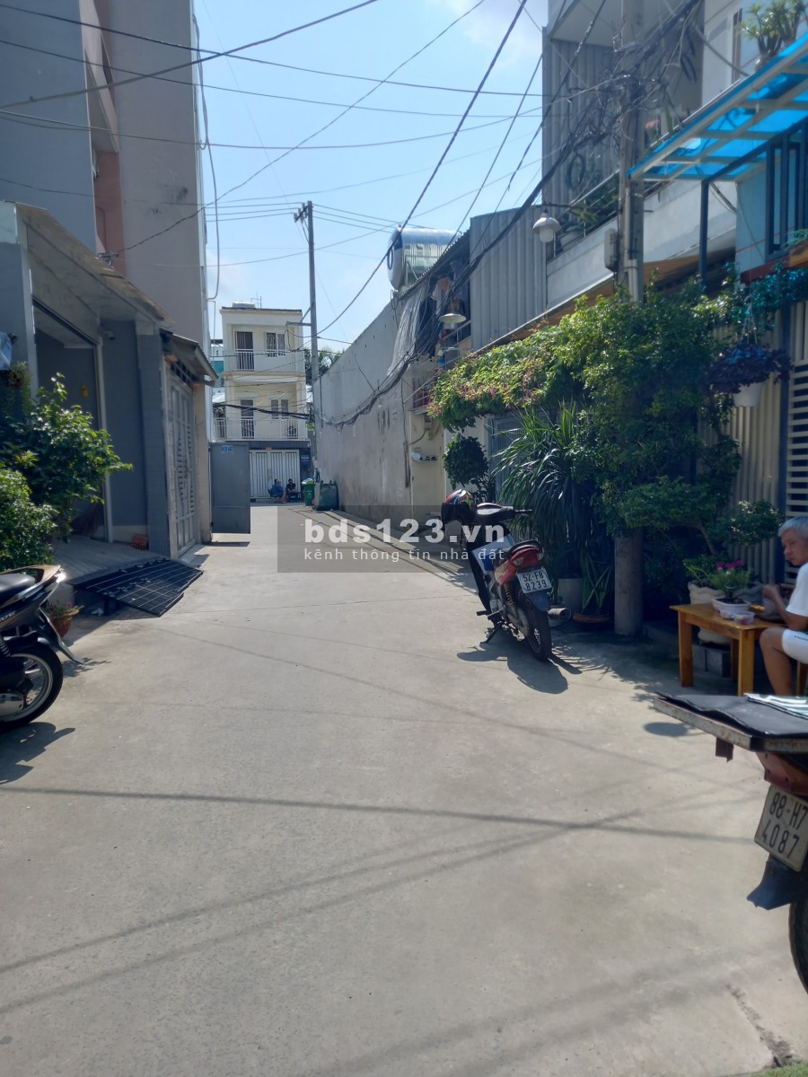 Nhà Đẹp 1 Lầu 70m2 HXH, Gò Ô Môi, Phường Phú Thuận, Quận 7