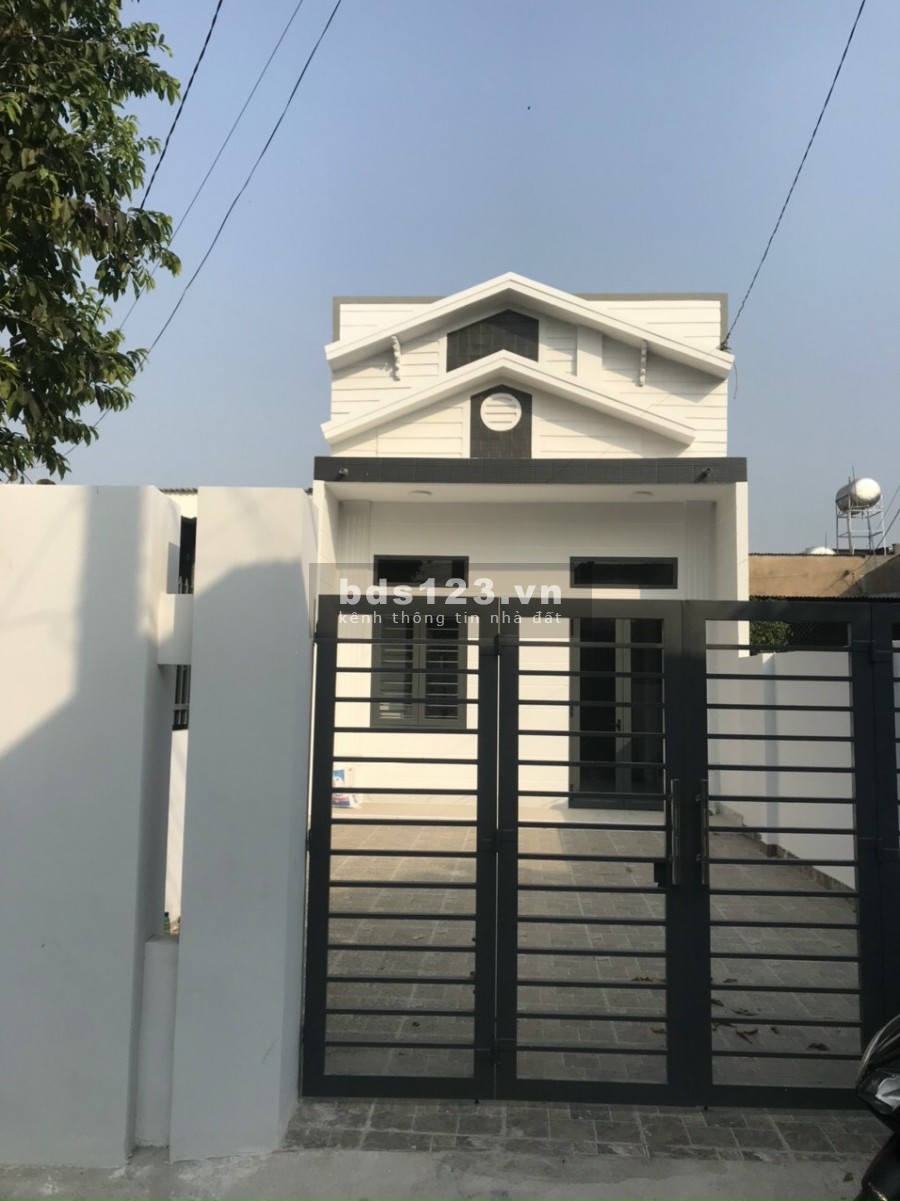 Nhà Biên Hòa 2 lầu ngay cổng 11 124m2/1t8 đường 6m