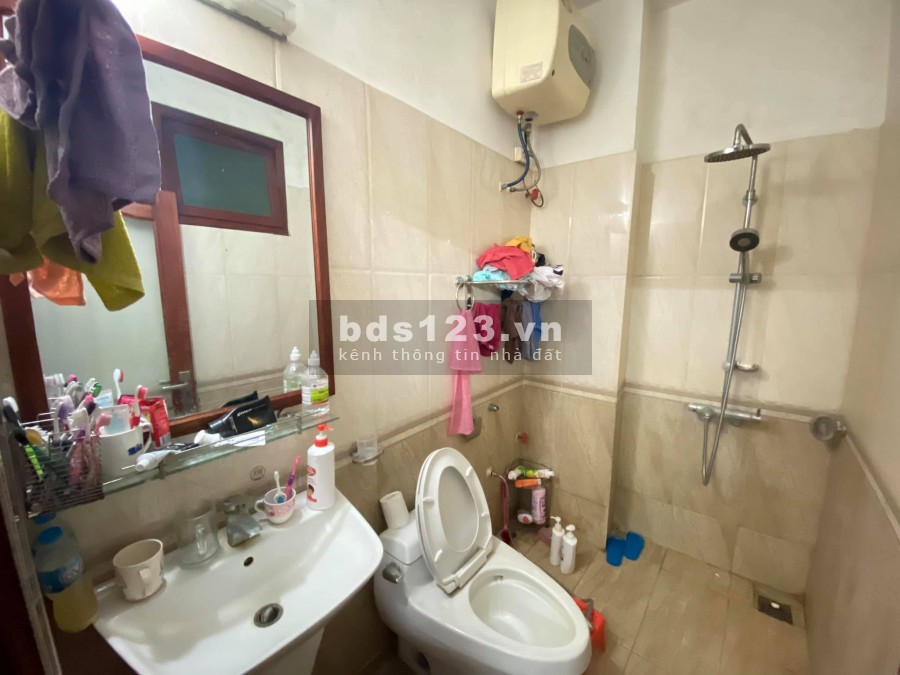 COVID BÁN NHÀ HOÀNG MAI VÀI BƯỚC Ô TÔ TRÁNH NGÕ 3 GÁC 42M2 5…