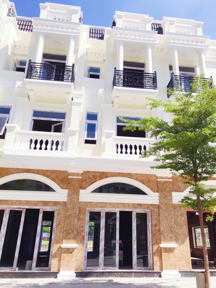 MUA NGAY SHOPHOUSE TRUNG TÂM DĨ AN - CHỈ THANH TOÁN 1,4 TỶ