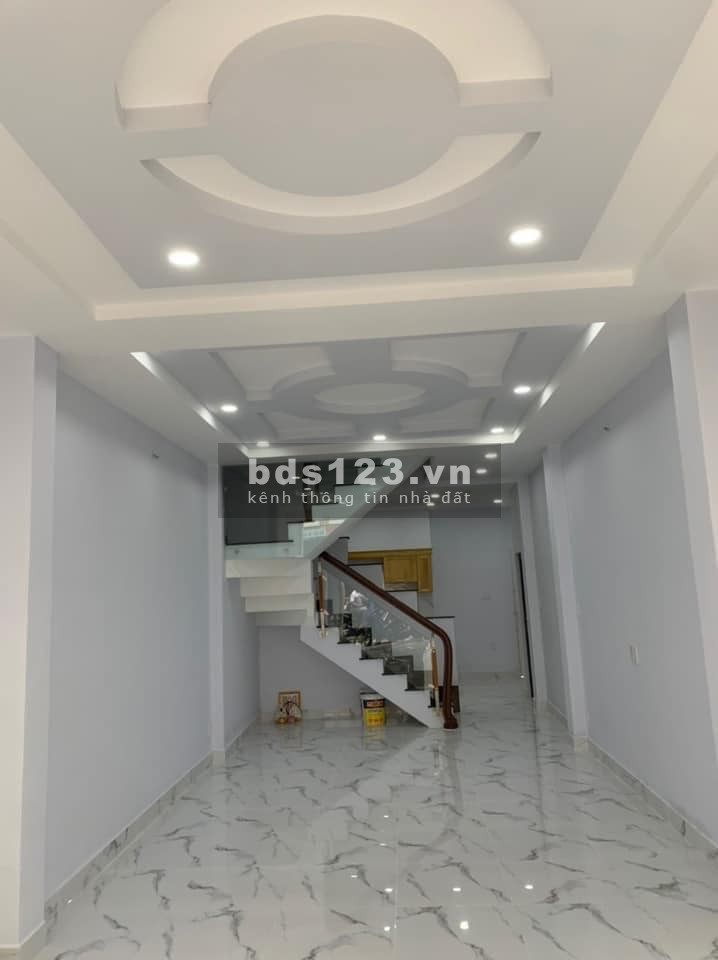 Cần Bán nhà HẺM XE HƠI 6M an ninh cao, yên tĩnh, nhà mới 4 tầng thiết kế hiện đại.
