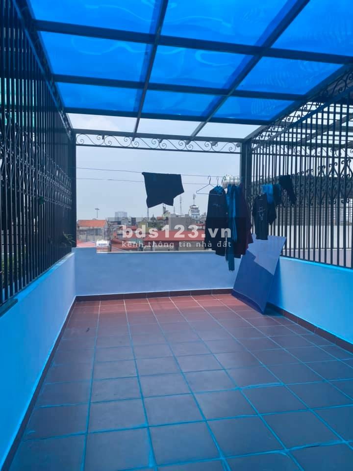 NHÀ MỚI TẶNG TOÀN BỘ NỘI THẤT CHU HUY MÂN, LONG BIÊN