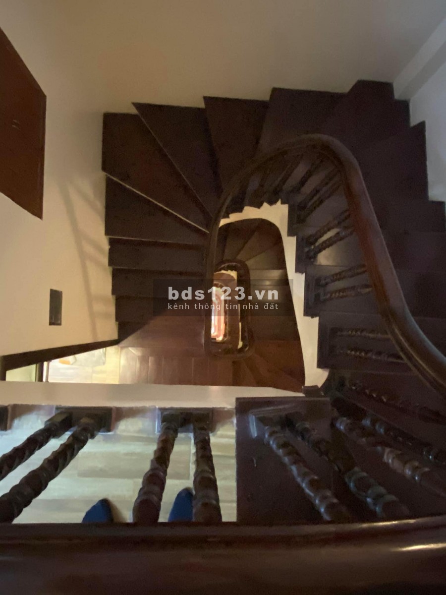 SIÊU PHẨM LÃNG YÊN Ô TÔ TRÁNH 40M2 6 TẦNG THÔNG SÀN 3 NGỦ MASTER 6.5 TỶ