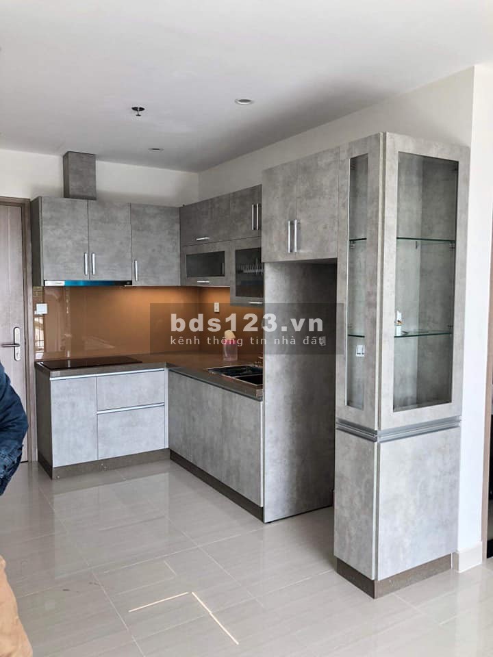 Cần bán rất gấp căn 2PN + 69m2 căn góc giá 2.380 tỷ rẻ nhất Vinhomes Grand Park, LH: 0932024358