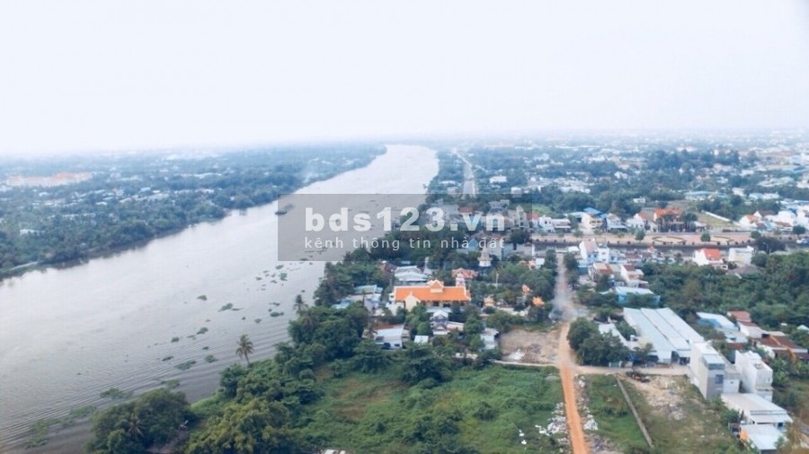 Chính chủ kẹt tiền nên cần bán gấp căn 58m2 (2pn-2wc), tại Vista Riverside, giá chỉ 1.390.000.000đ - 0914032363
