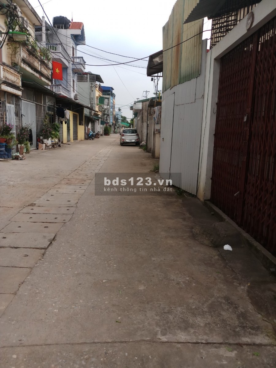BÁN ĐẤT QUỲNH ĐÔ, THANH TRÌ 70M2 MT5M Ô TÔ VÀO NHÀ NHỈNH 3 TỶ.