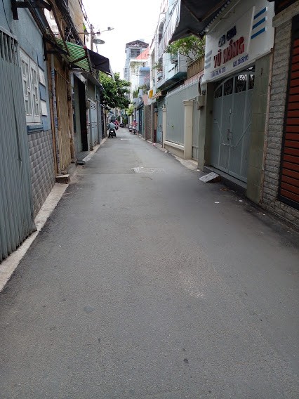 Bán nhà hẻm Đặng Minh Trứ P.9 Tân Bình 40m2 giá chỉ 4,85 tỷ.