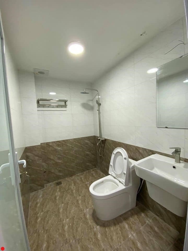 Phố Lê Trọng Tấn, 32M2, 4T, 5.3 Tỷ, Ở Luôn, Ô Tô Vào Nhà, Kinh Doanh Đỉnh.