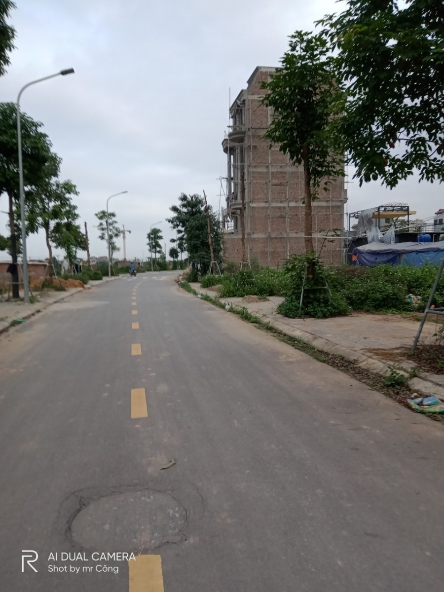Bán nhanh lô đất khu biệt thự khu vườn đào thị trấn Đông Anh
