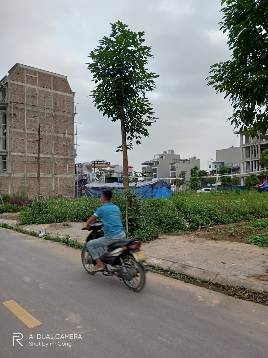 Bán nhanh lô đất khu biệt thự khu vườn đào thị trấn Đông Anh