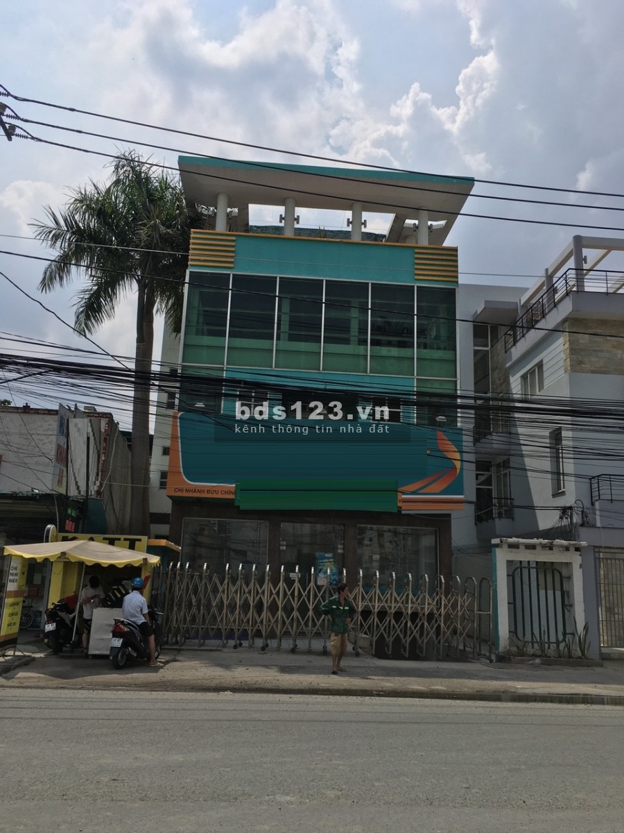 Phạm Văn Bạch, Gần chợ - mt 8.5 x 30 - thông gió tốt