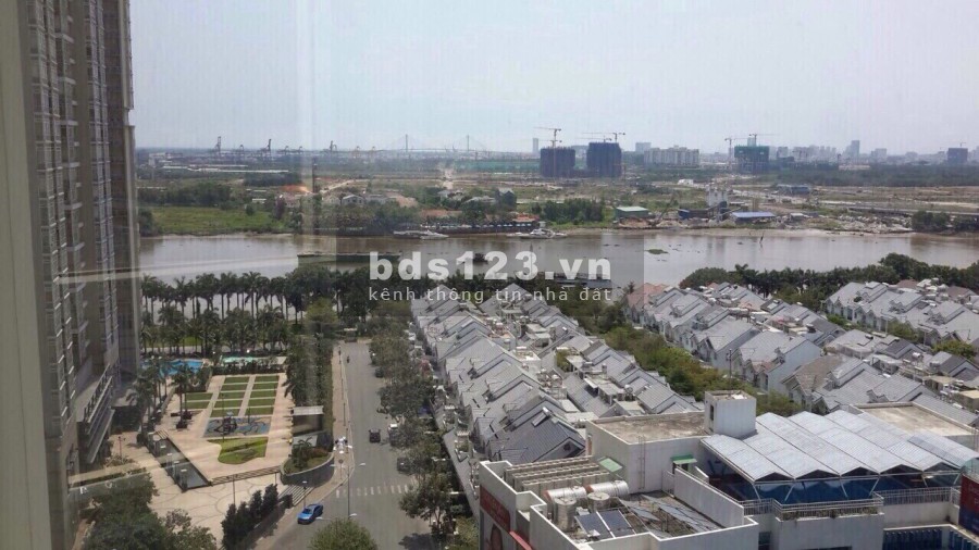 Quá rẻ cho căn 2pn full nội thất tại Saigon Pearl giá 4.7 tỷ full nội thất có sổ bao hết thuế phí