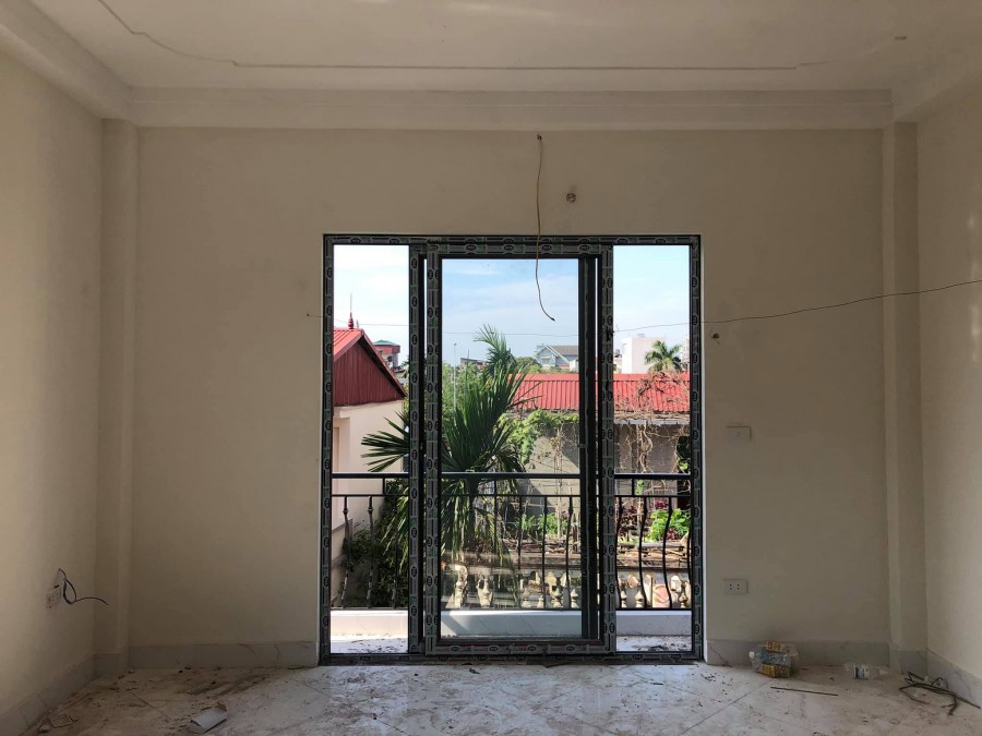 Bán nhà gấp, DT 30m, 5T, MT 3.3m. giá chào hiện hữu 2.7 tỷ. Đông Ngạc, Từ Liêm