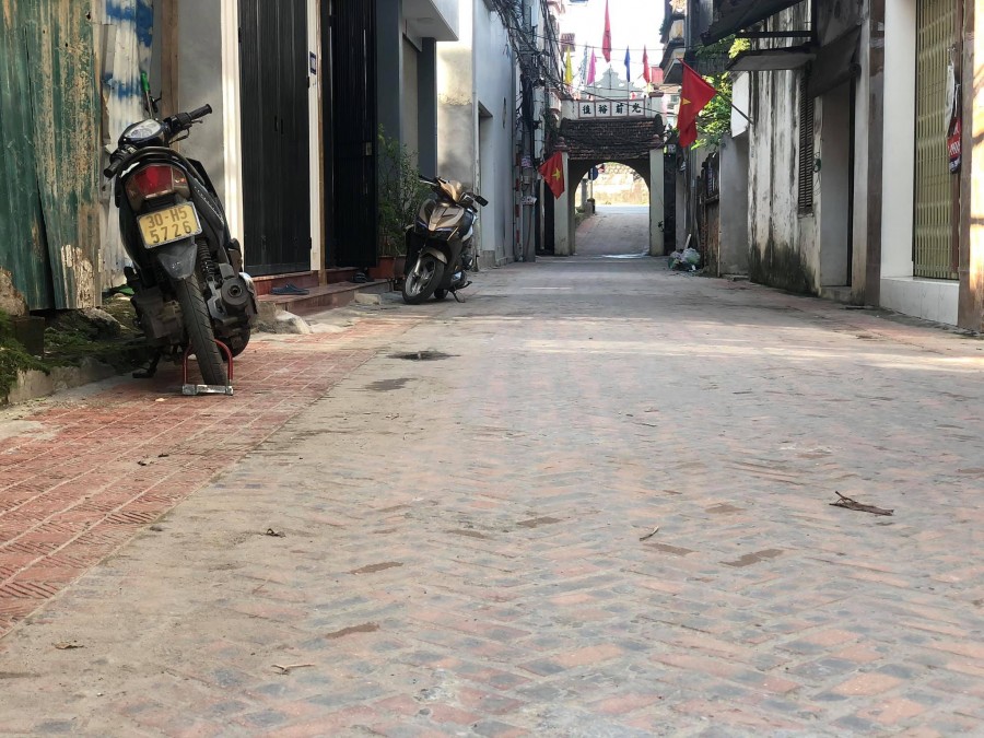 Bán nhà gấp, DT 30m, 5T, MT 3.3m. giá chào hiện hữu 2.7 tỷ. Đông Ngạc, Từ Liêm