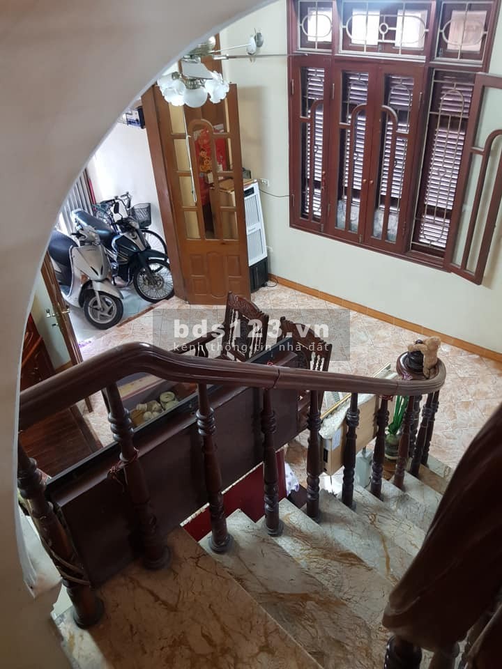 Bán nhà NGUYỄN VĂN CỪ-LONG BIÊN 53Mx4T,lô góc,3 mặt thoáng,Ô TÔ đỗ cửa