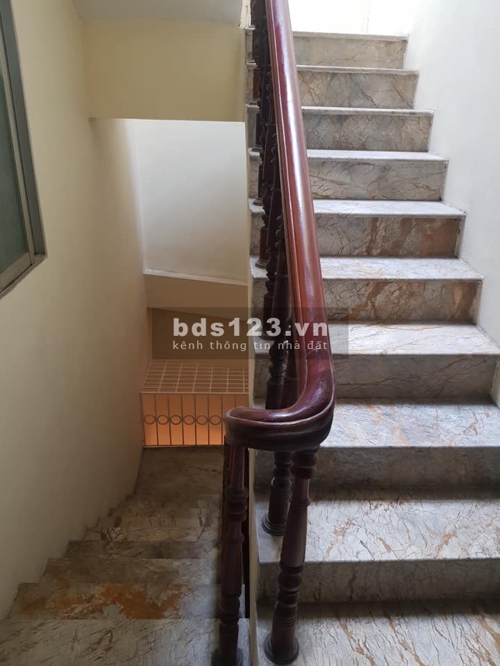 Bán nhà NGUYỄN VĂN CỪ-LONG BIÊN 53Mx4T,lô góc,3 mặt thoáng,Ô TÔ đỗ cửa