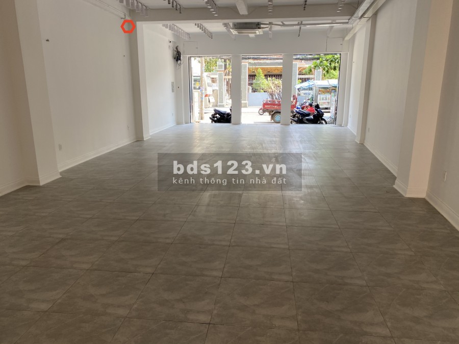 Mặt Tiền Mới Xây 100% Bùi Đình Tuý 7.5x23m, trệt, 2lầu.