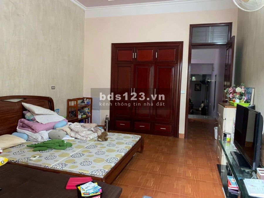 Bán nhà mặt phố Mạc Hiển Tích, TP HD 81m2, mt 4.5m, 4 tầng, hướng Nam, gara, giá cực ok