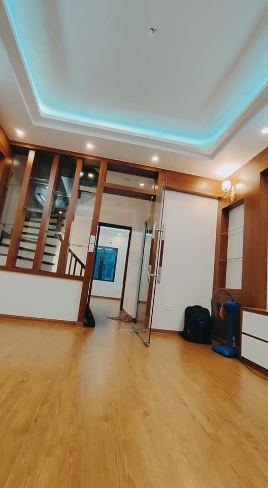 NHÀ MỚI DƯƠNG QUẢNG HÀM 40M2 X 5 TẦNG CHỦ CẦN BÁN GẤP