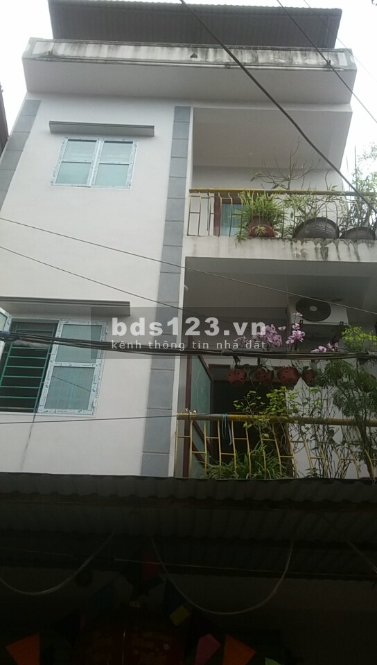 CẦN BÁN GẤP CĂN NHÀ MẶT NGÕ THÔNG CHỢ MÈ