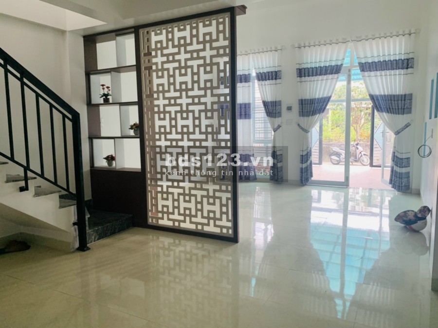 Hàng hiếm. Chỉ 1.x tỷ sở hữu nhà kiệt ô tô Tam Thai. Phường An Tây. Tp Huế. Cao ráo ko lụt
