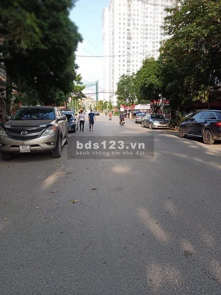 Bán Nhà liền kề Đại Kim Lô Góc Vỉa Hè kinh doanh giá 11 tỷ