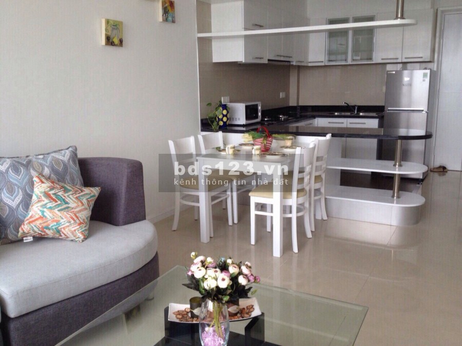 Quá rẻ cho căn 2pn full nội thất tại Saigon Pearl giá 4.7 tỷ full nội thất có sổ bao hết thuế phí