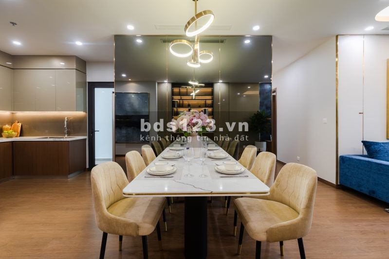 Cần bán căn hộ chung cư hướng nhìn toàn cảnh trung tâm hội nghị Quốc Gia