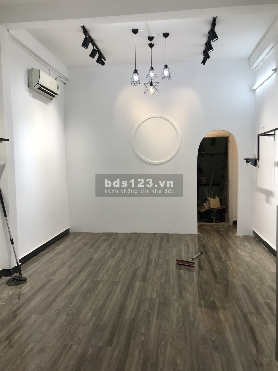 Cho thuê nhà nguyên căn Q3 1 trệt 1 lầu
