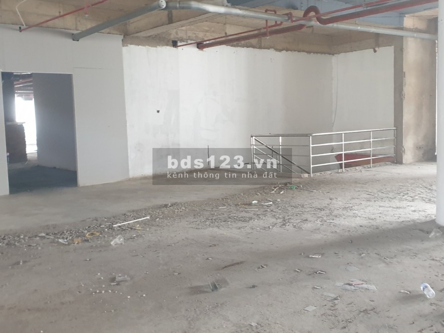 Chính chủ cho thuê MBKD, Văn Phòng DT 500m2, 1000m2 giá 139.900đ/tháng tại 52 Lĩnh Nam, Hà Nội. LH. 0866683628