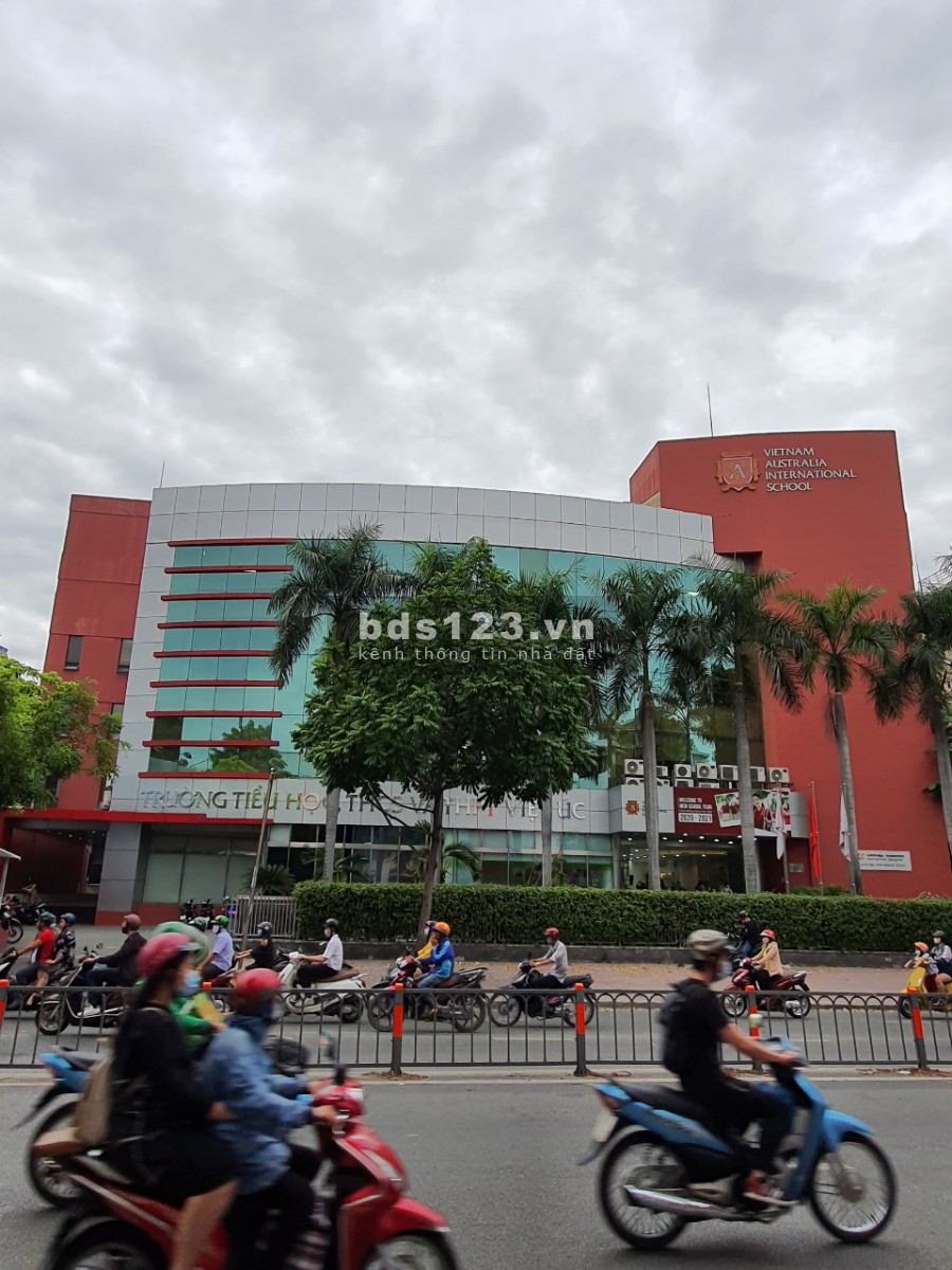 Bán nhà 4T HXH 6m, Mặt tiền Hiếm 6m nở hậu, sát HÀ ĐÔ, Quận 10, DT 96m2, 16.2 tỷ. Bán gấp.