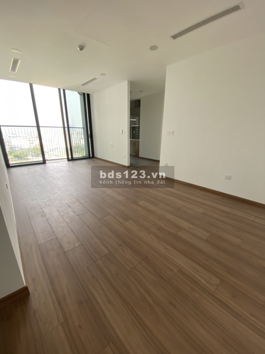 Cần bán gấp Eco Green 2PN 65m2 tầng cao view thoáng giá 3.29 tỷ bao phí. O9O2993511