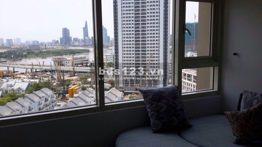 Quá rẻ cho căn 2pn full nội thất tại Saigon Pearl giá 4.7 tỷ full nội thất có sổ bao hết thuế phí