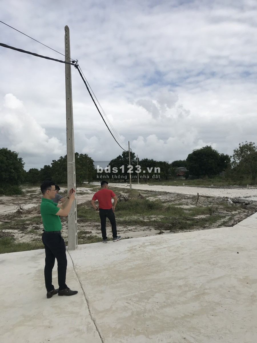 Đất cây lâu năm sổ đỏ đón đầu cao tốc