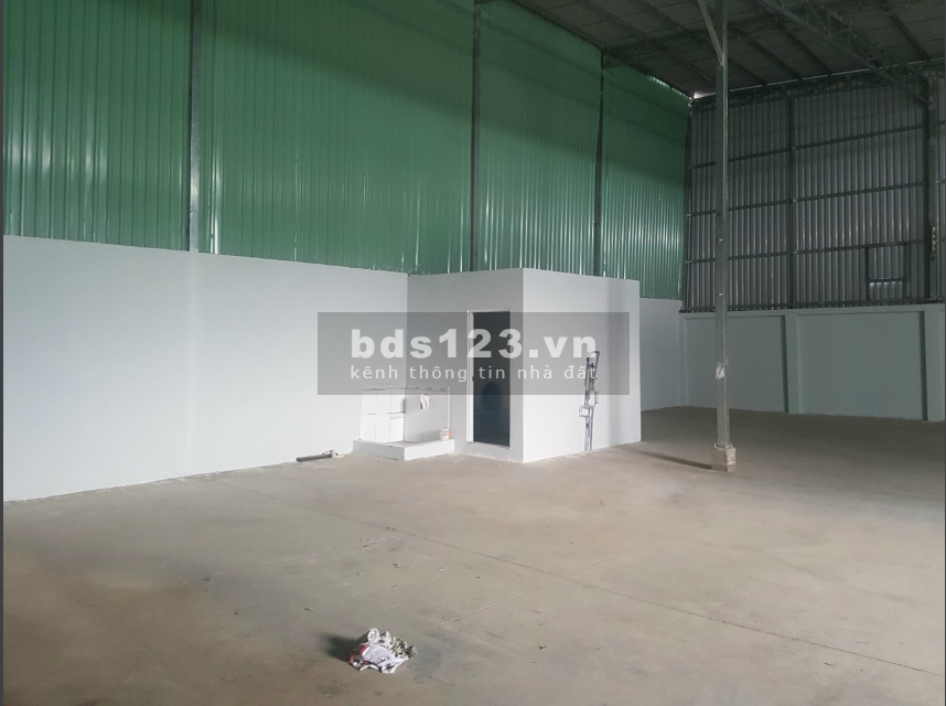 Cho thuê xưởng tại Thạnh Lộc 15, Q12, 240m2 giá 16tr/tháng