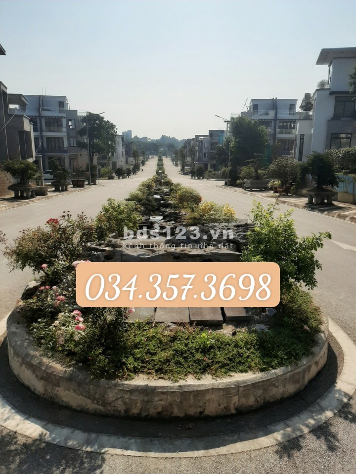 Lô góc 200m- 2mặt tiền TĐC Bắc Phú Cát view công viên, xe công tránh giá đúng 24tr5/m2