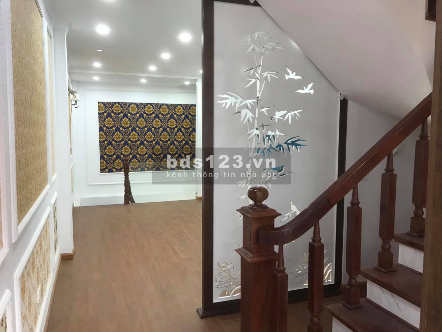 DUY NHẤT căn 45m2, 5 tầng, Ô TÔ KINH DOANH KHỦNG THANH XUÂN-HN, 5.8 TỶ. LH: 0949859898