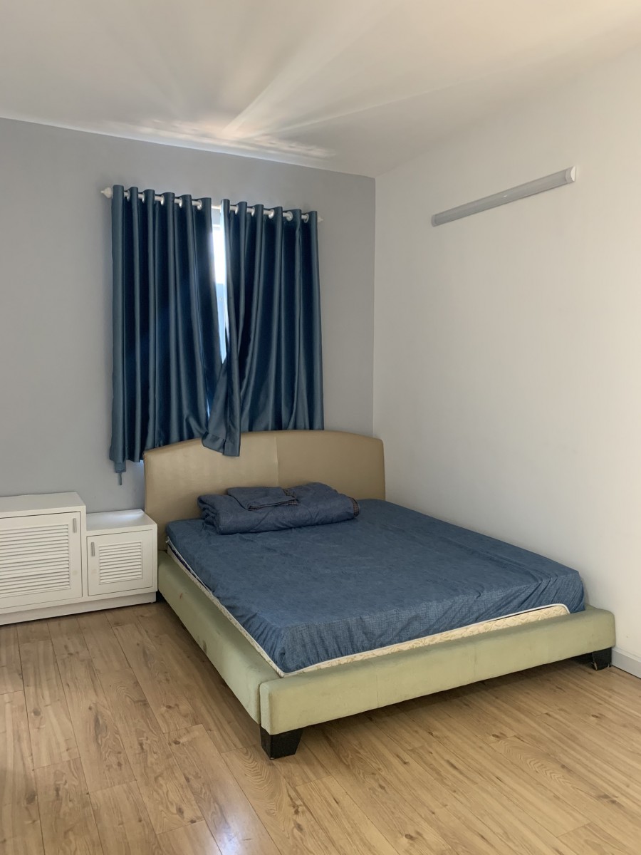 Chính chủ bán nhanh căn hộ 91m2 Sky Garden 2, giá 3.15 tỷ. Lh 0909332839