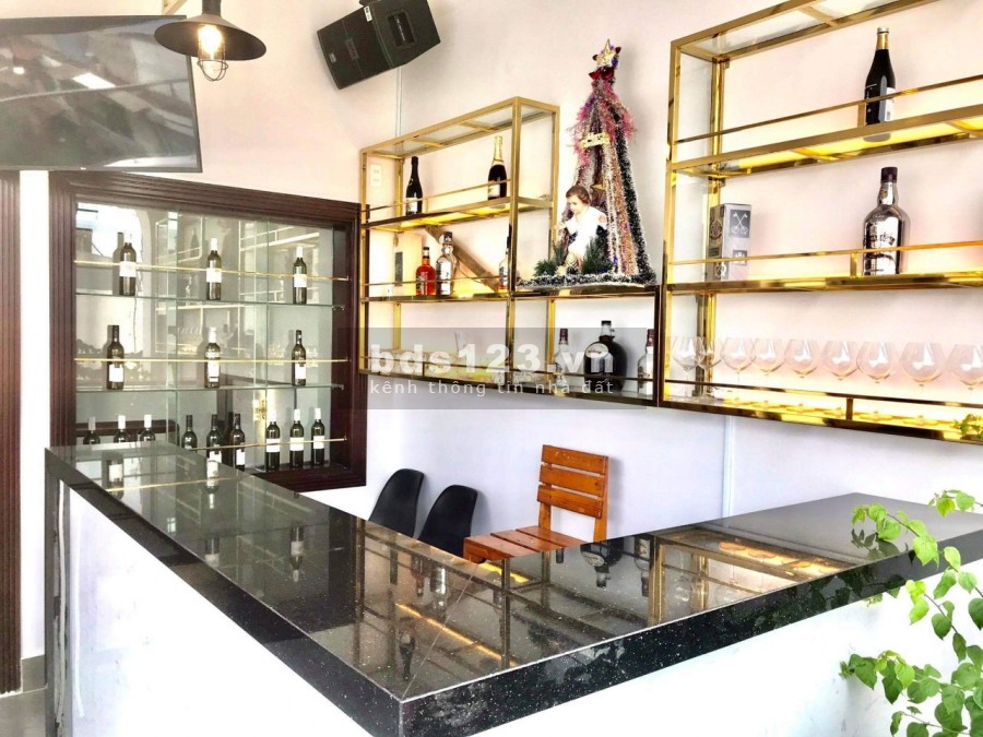 Bán nhà biệt phủ CMT8 Quận 10 căn góc 3 mặt tiền, 4 tầng 120m2 giá chỉ 23.5 tỉ