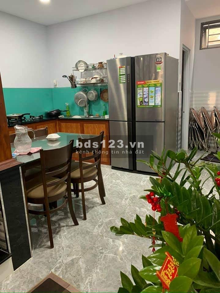 HOT HOT ! Tôi bán nhà phố Xuân Thới Thượng 2-2, Hóc Môn, Shr